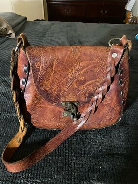 Vintage Brown Floral Tooled Leather Crossbody Bag